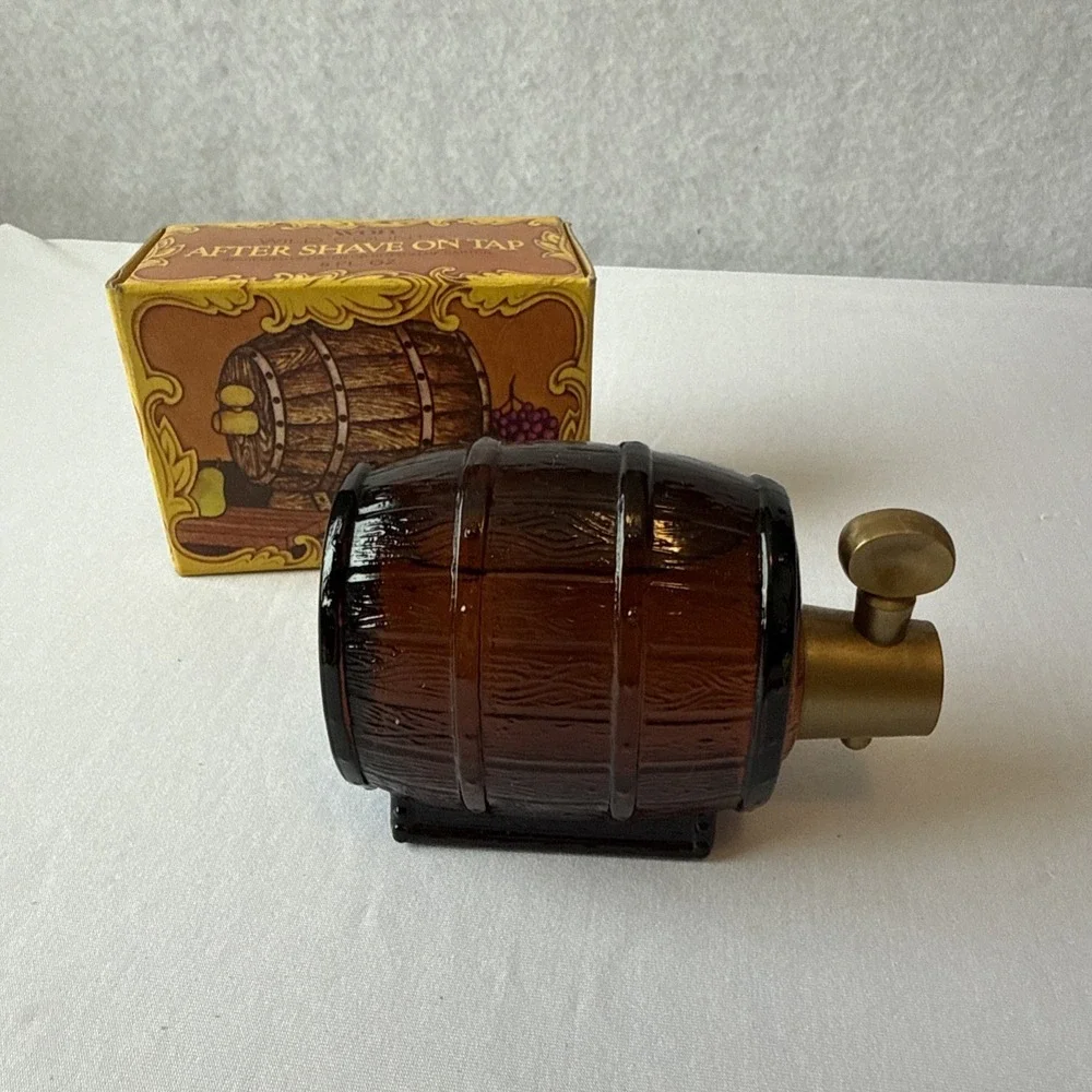Vintage Avon After Shave On Tap Barrel Decanter 5oz Full NOS Box Wild Country